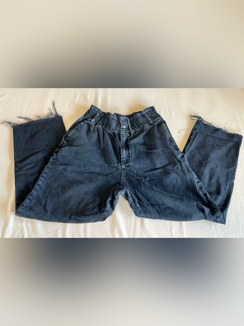 Zara High-Waisted Black Denim Paper Bag Mom Jeans Size 8